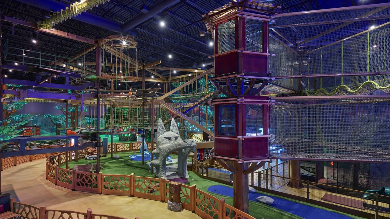 Closer look at the ropes course structure setup