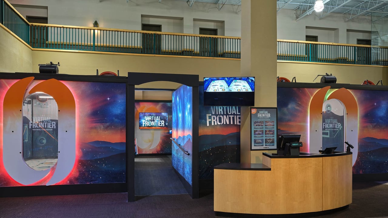Hallway entrance to the VR adventure zone