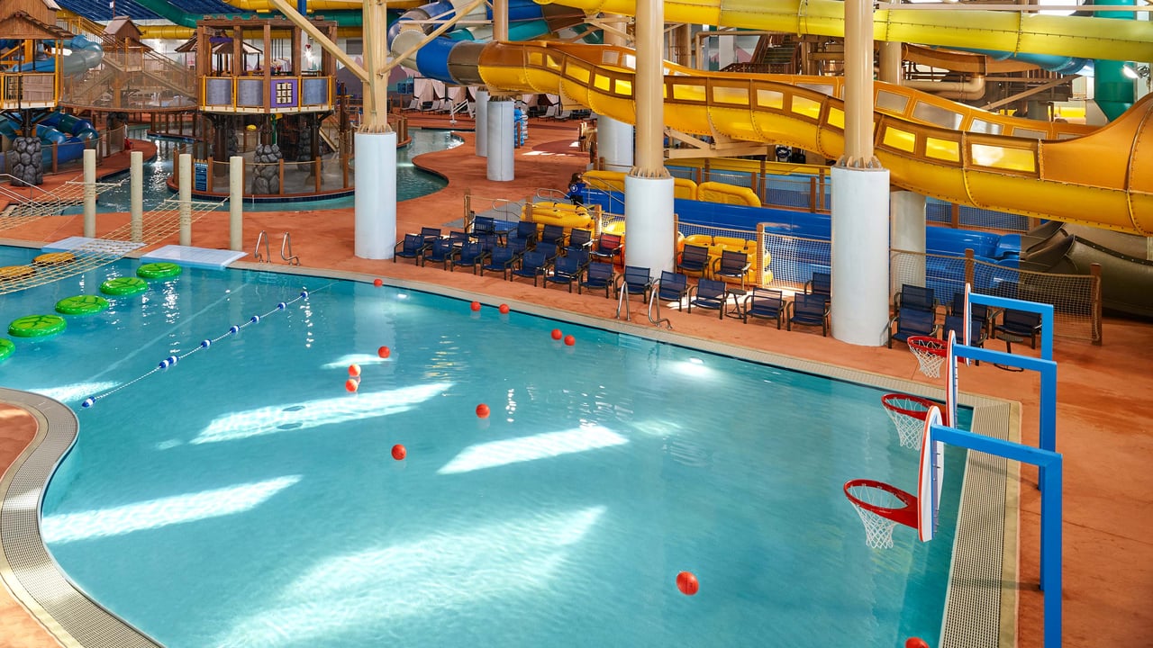 Sports pool in Naples, FL