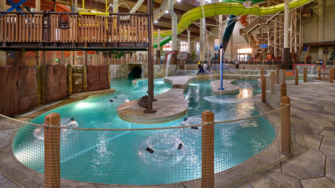 Lazy river at Grapevine Waterpark