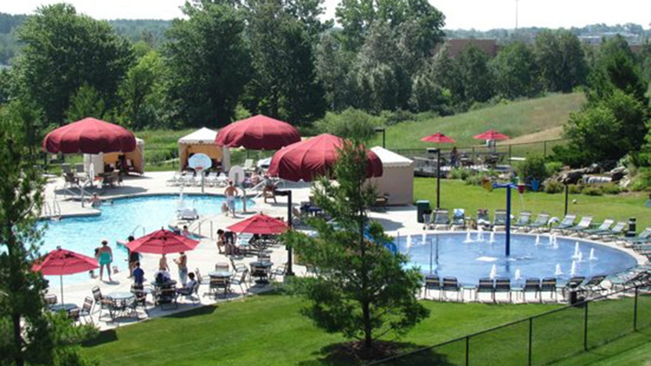 outdoor pool and splash pad