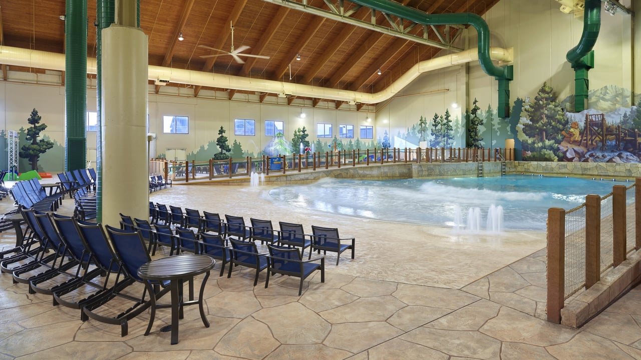 wide shot of the Slap Tail Pond area