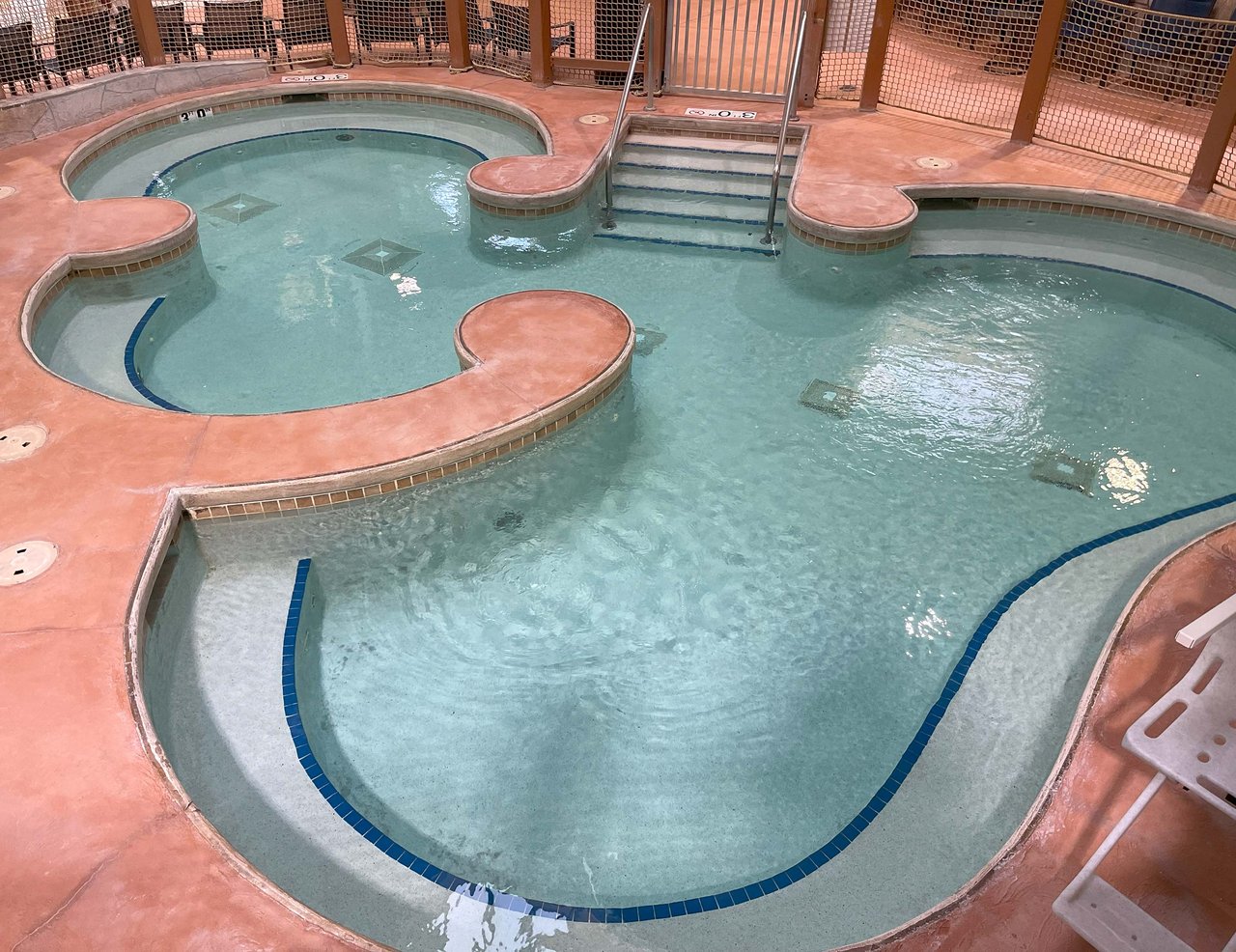 indoor hot tub in the Poconos