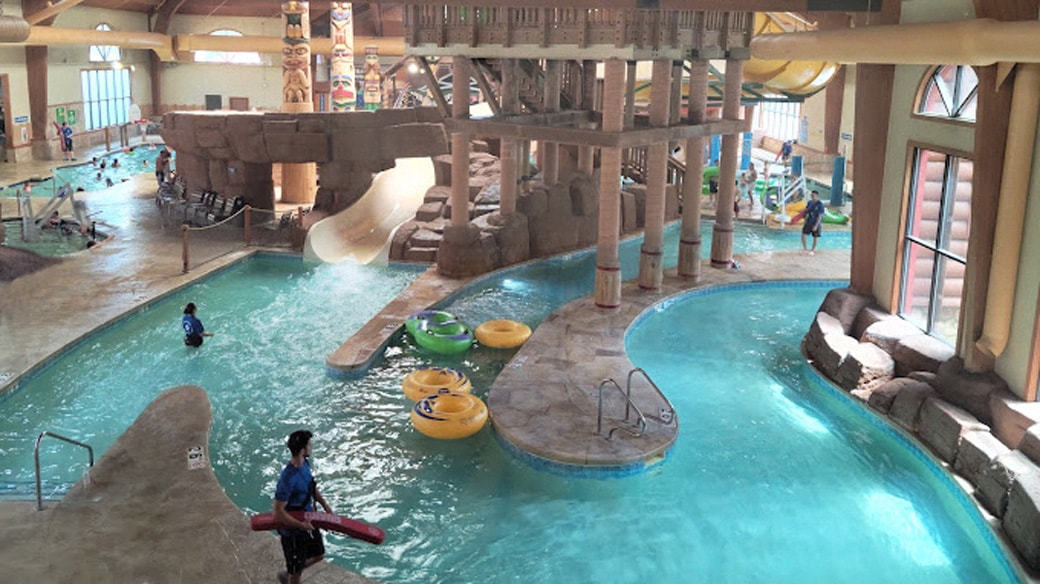 Outdoor pool at Great Wolf Lodge WD