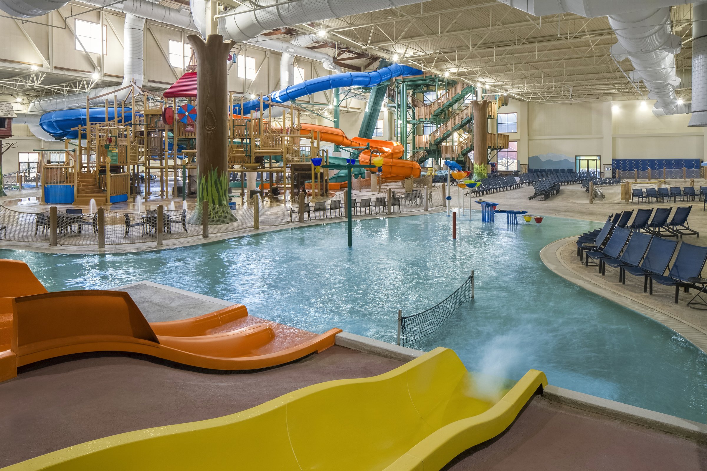 view of the Great Wolf Lodge indoor water park in Willamsburg, VA