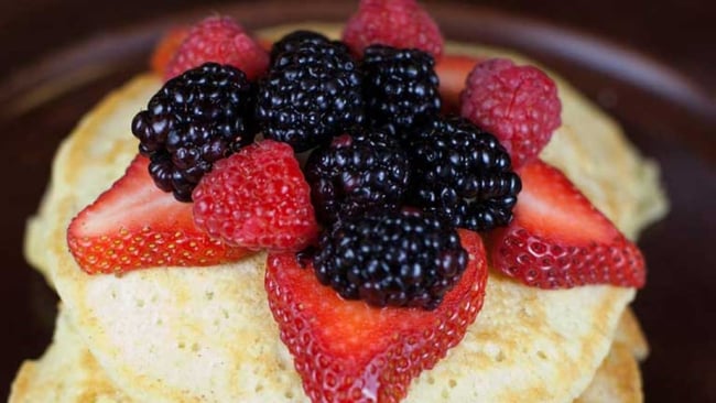 Family having breakfast at Great Wolf Lodge