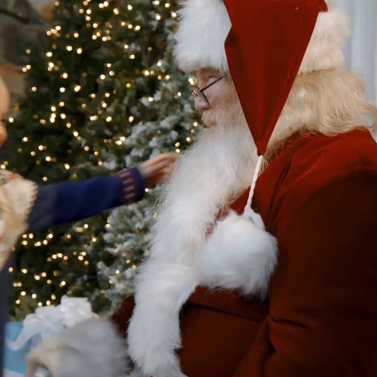 Snowland | Winter Activities | Great Wolf Lodge Naples