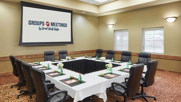 the oaks Meeting Room