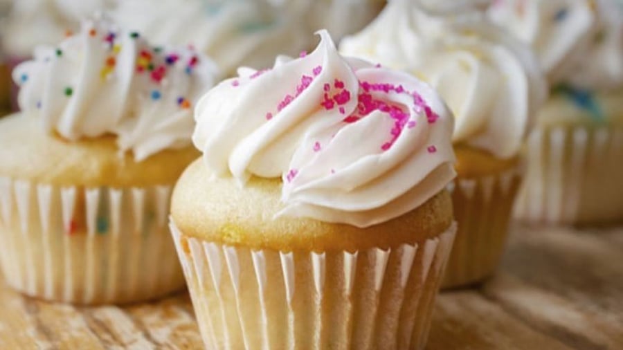 Bear Paw Sweets & Treats