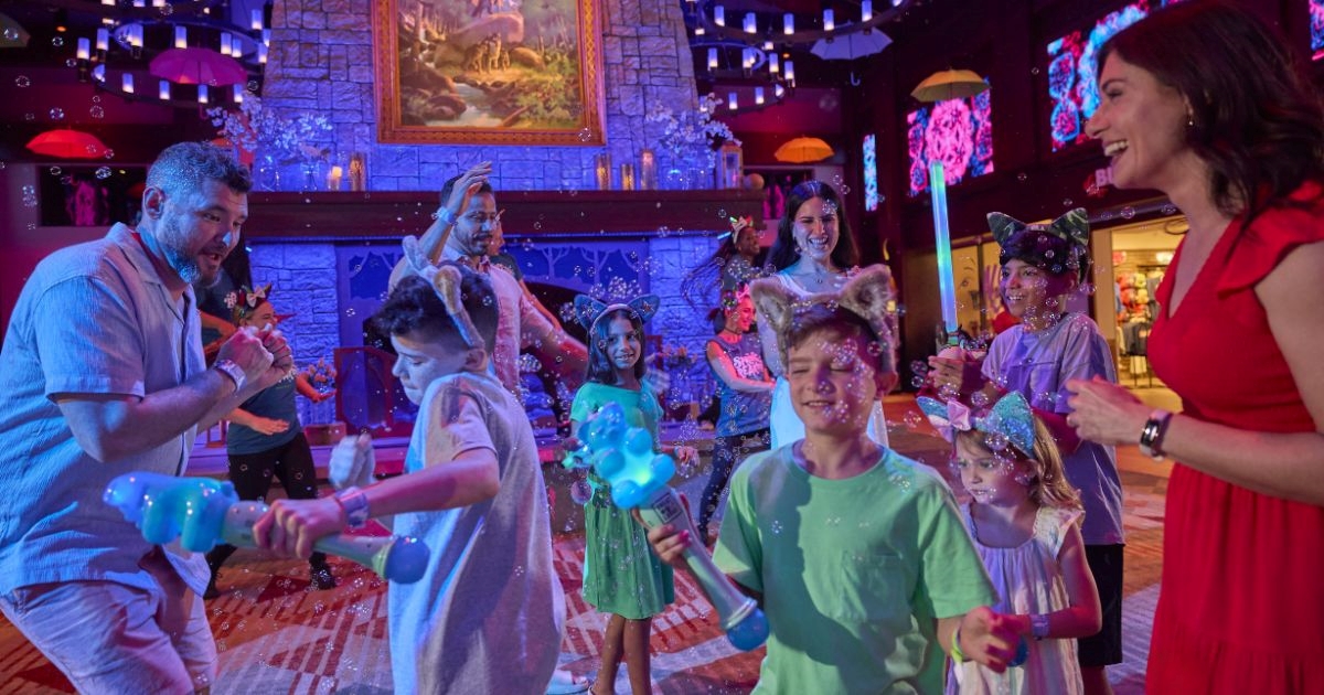 Hustle & Howl Kids' Dance Party | Great Wolf Lodge Charlotte