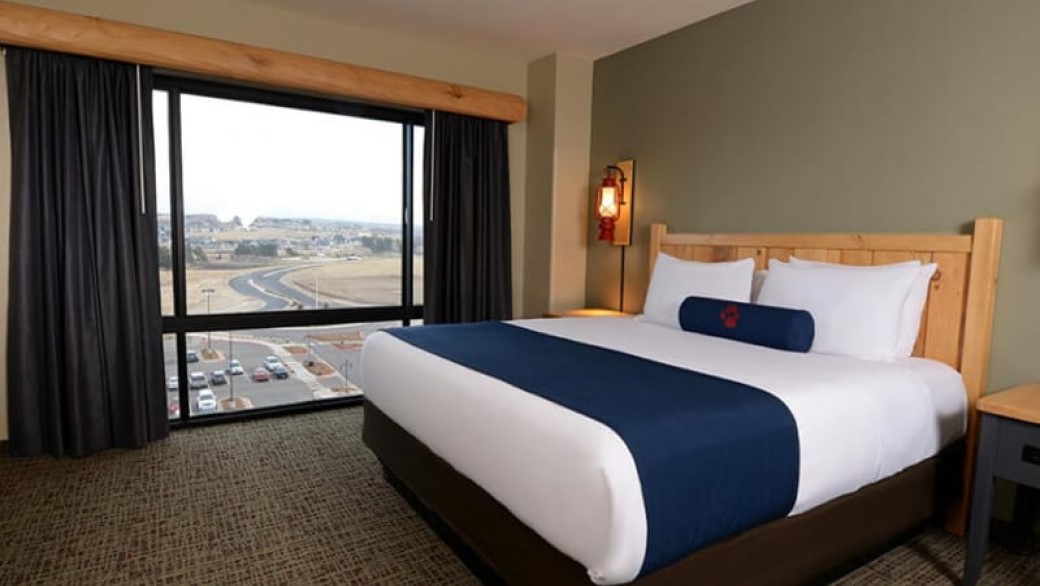The Junior Gray Wolf Suite 