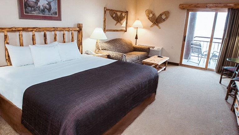 The Luxury King Suite