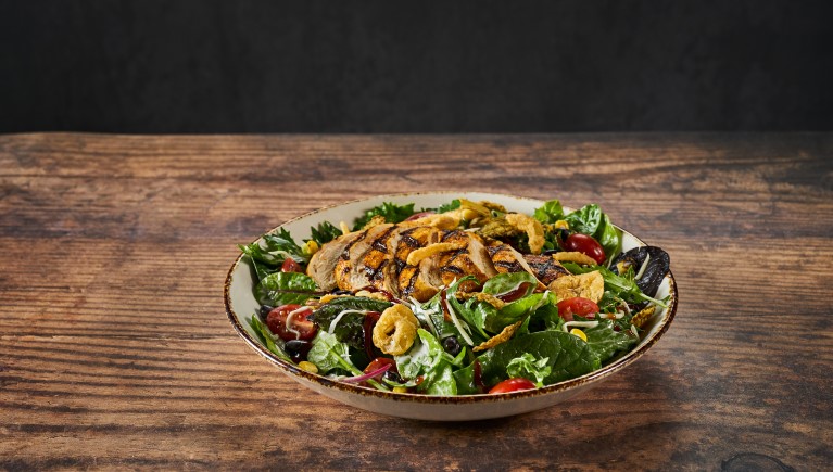 Bowl of barbecue chicken 