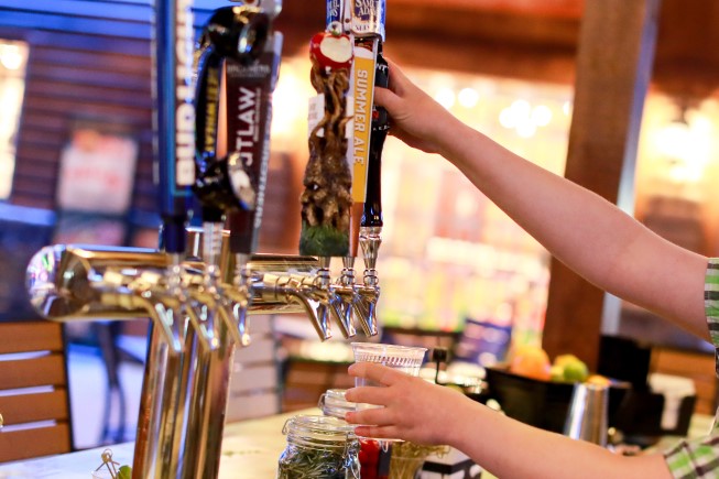 Refreshing drinks at Grizzly Rob's Bar at Great Wolf Lodge indoor water park and resort.