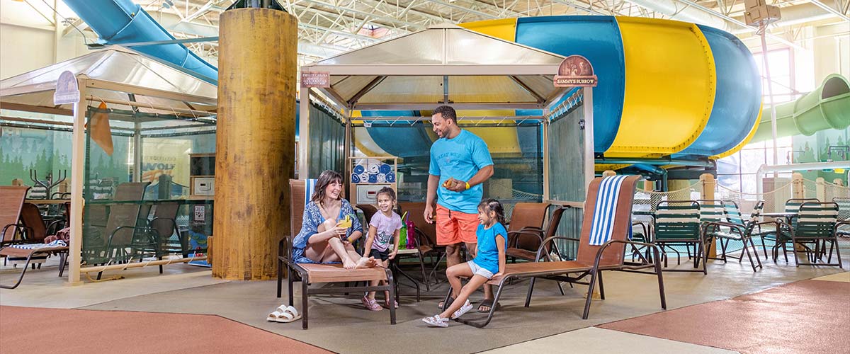 Image of the indoor premium cabana at Great Wolf Lodge indoor water park and resort.