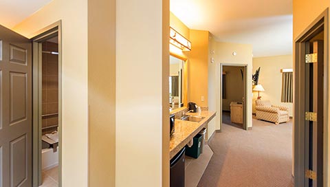 The accessible Grizzly Bear Suite