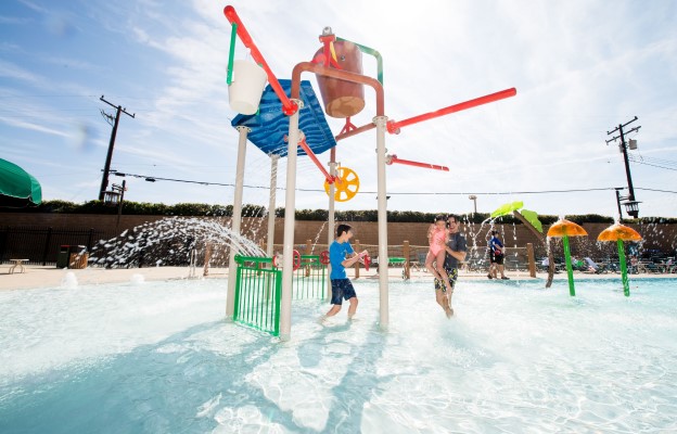 Great Wolf Lodge Outdoor Water Play Area