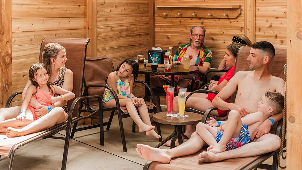 Great Wolf Lodge, Captivate Photo