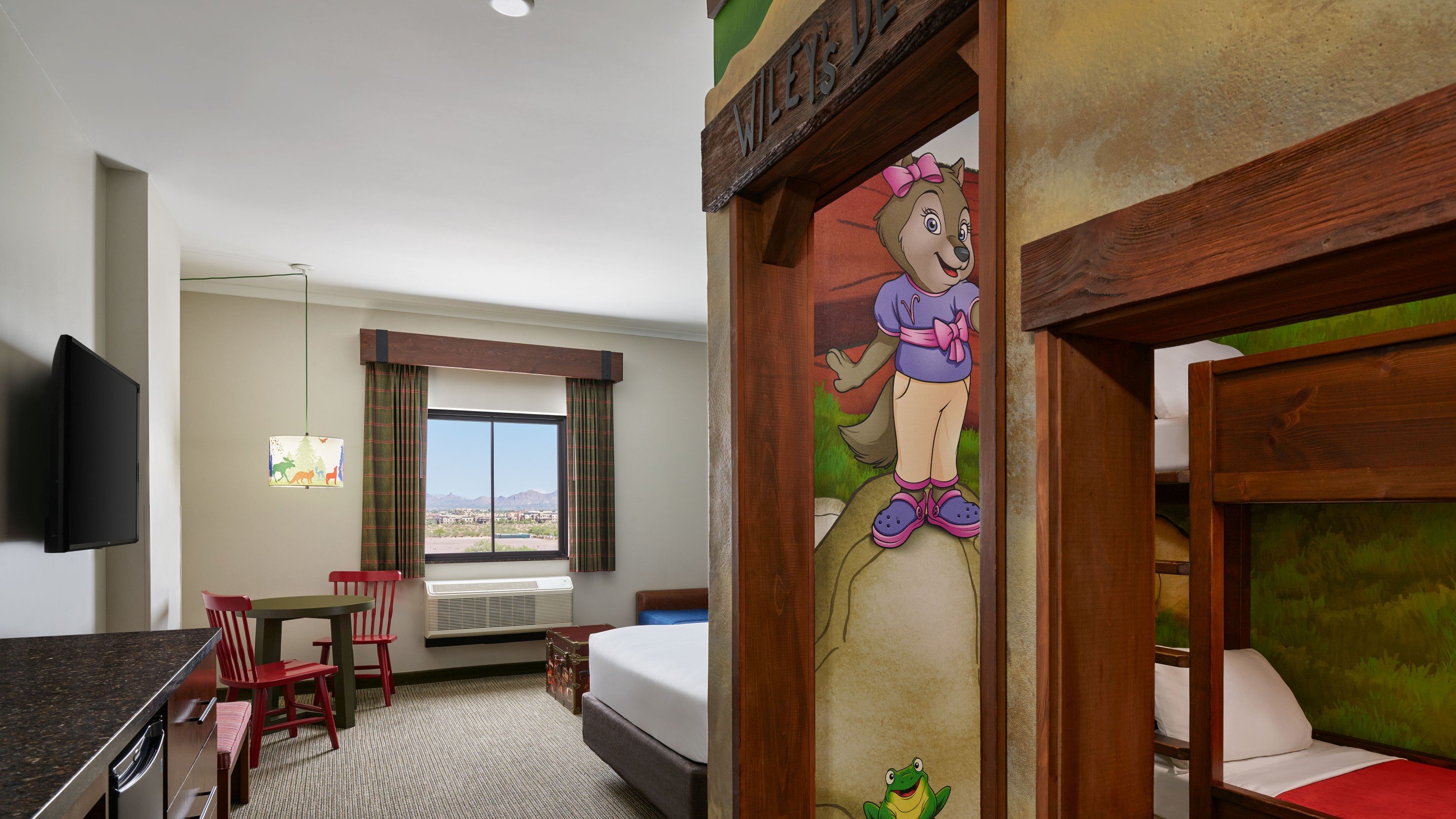 The bed bunks in the Deluxe Wolf Den Suite