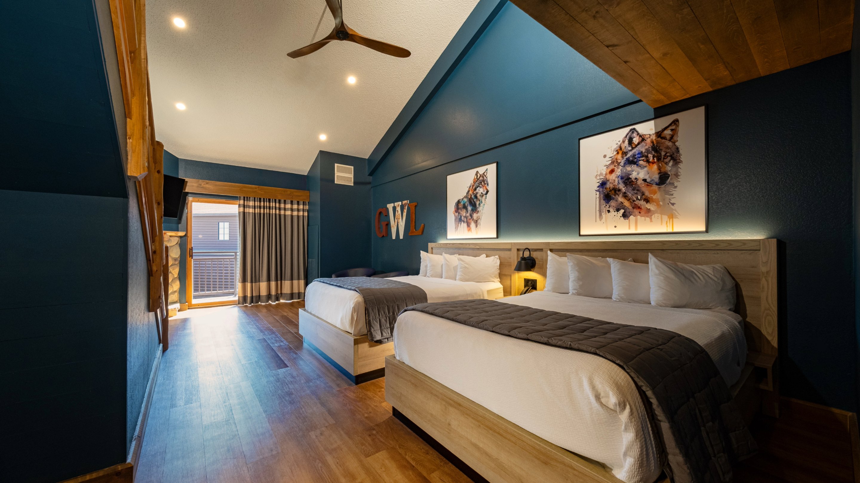 View of the balcony and room at Loft Fireplace suite