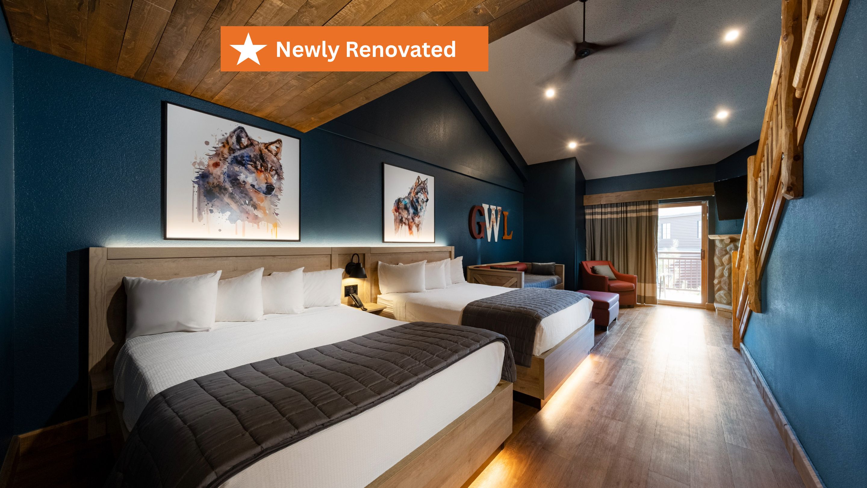 2880x1620_NewlyRenovated-centered - Woodland-Loft-Suite-1_2880x1620_NewlyRenovated