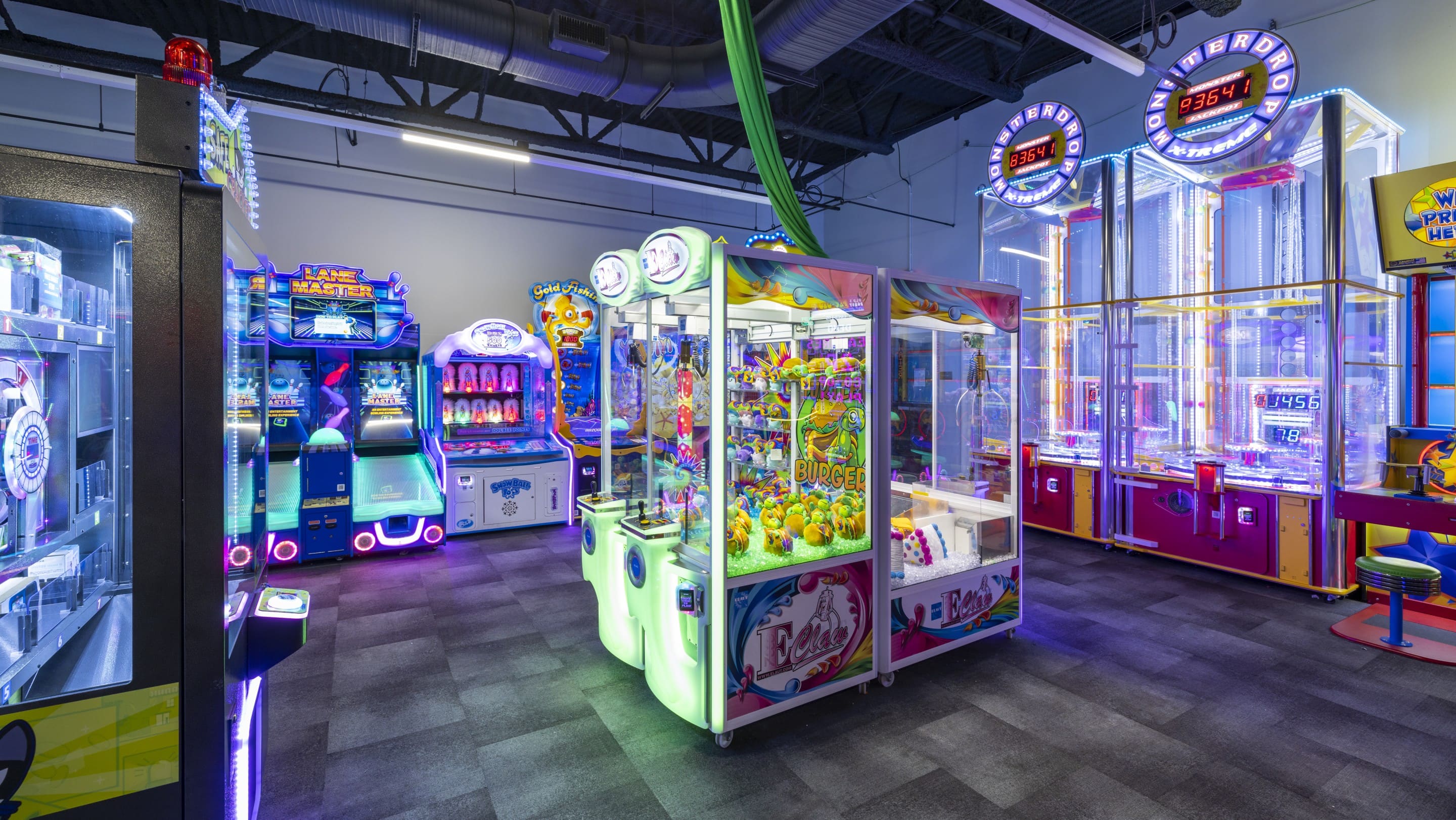 Different other games at the arcade