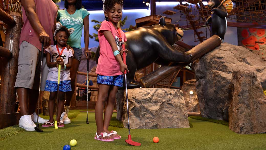 The Best Places to Play Mini Golf near Boston