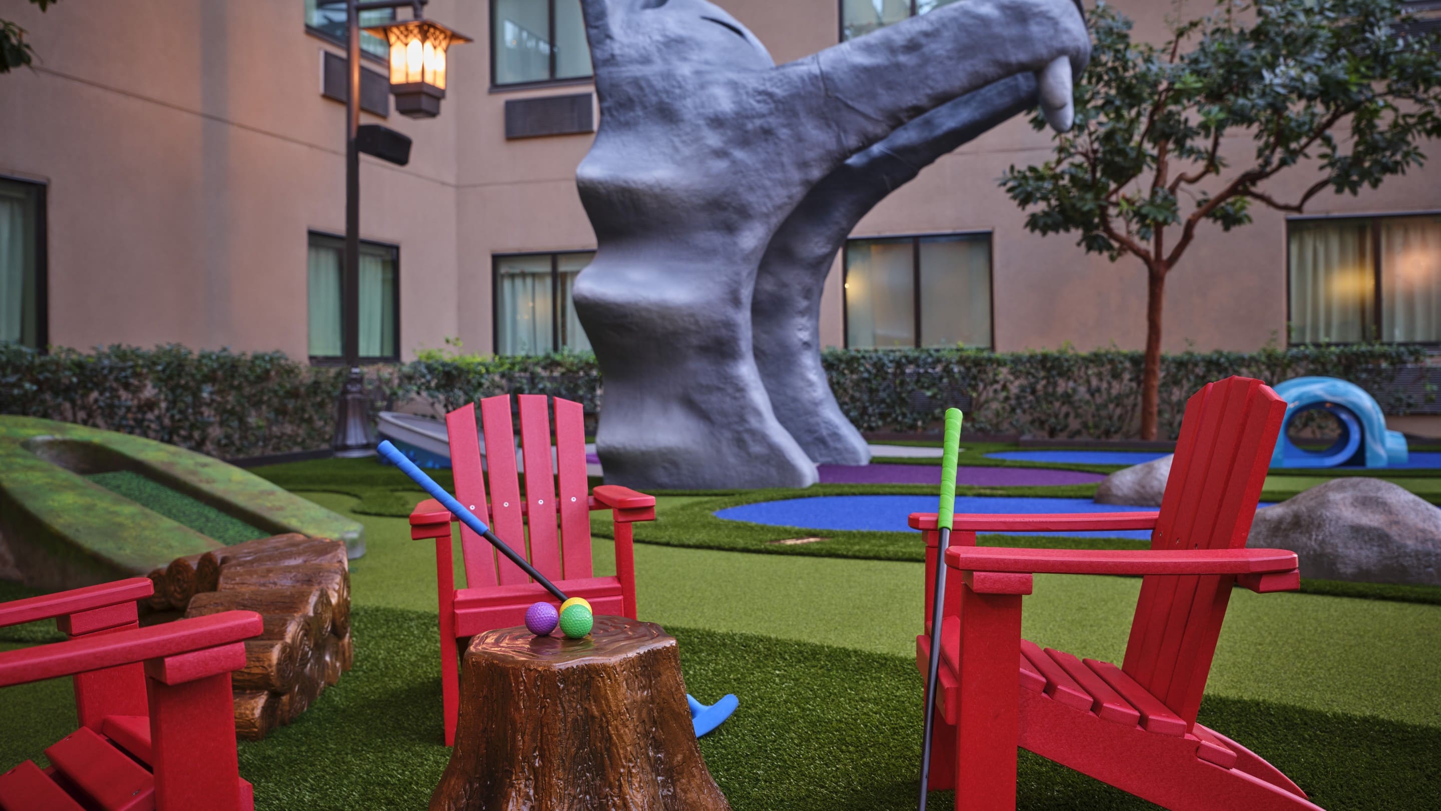 Mini golf course seating arrangement