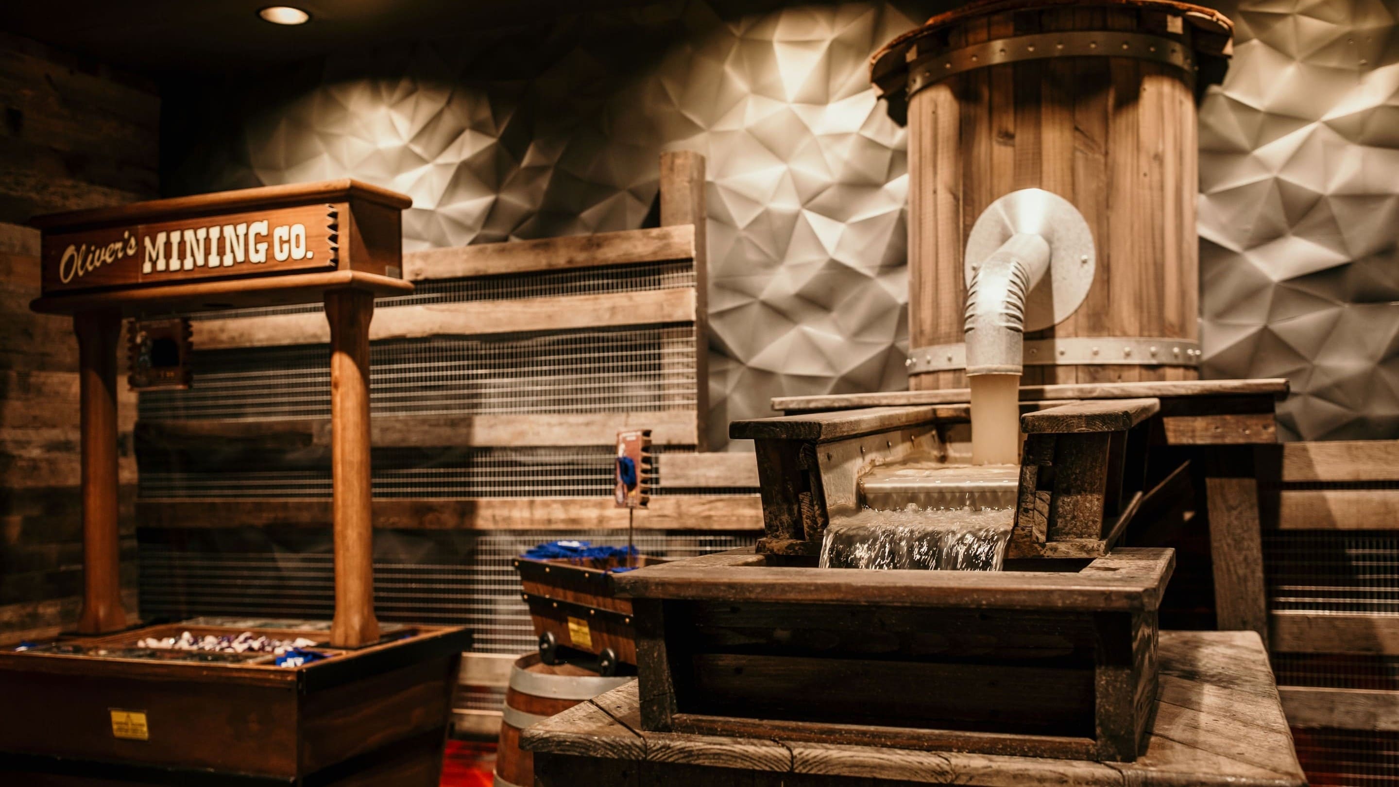 gm-olivers-mining-2-2880x1620.jpg