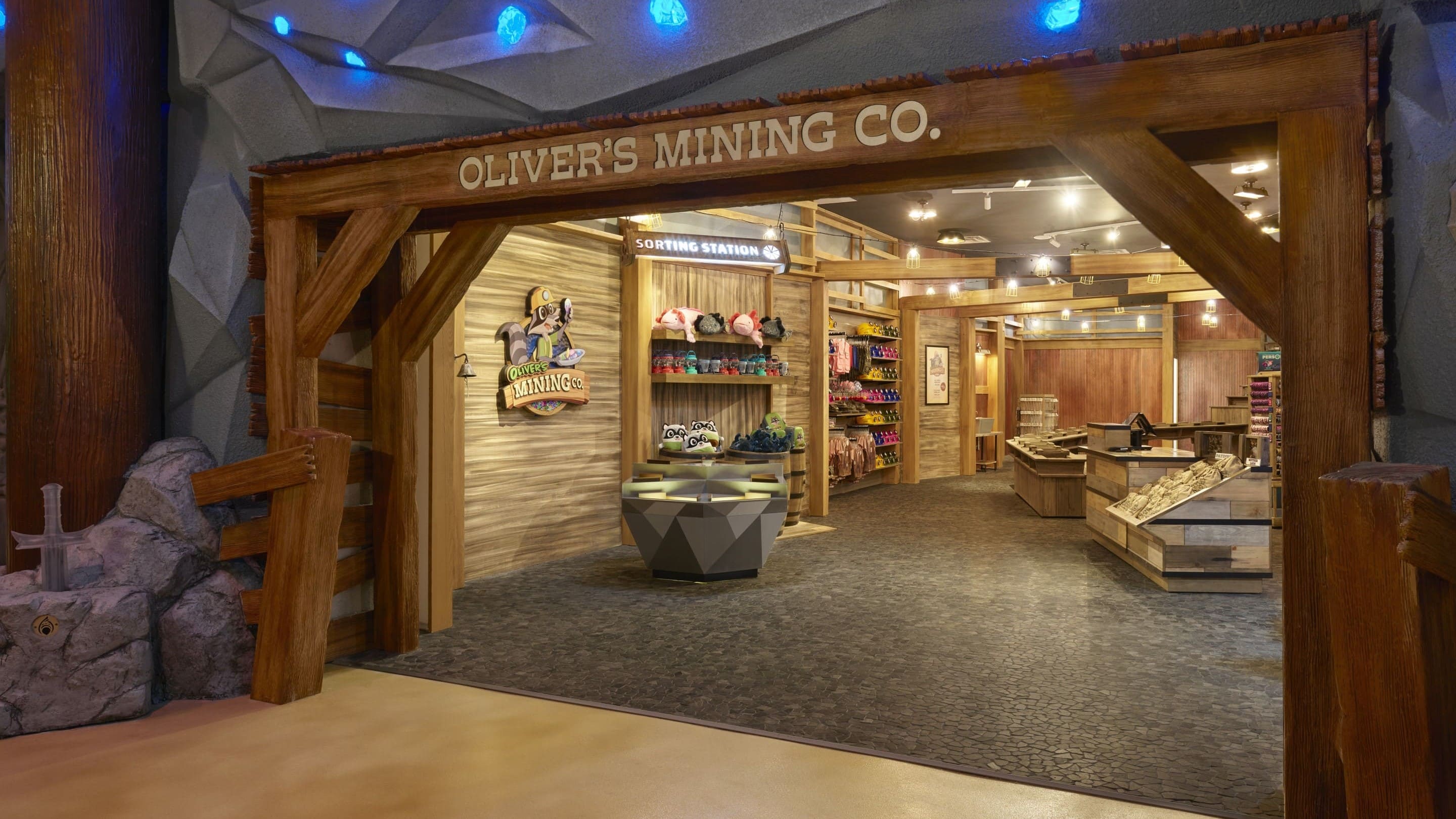 wb-olivers-mining-3-2880x1620.jpg