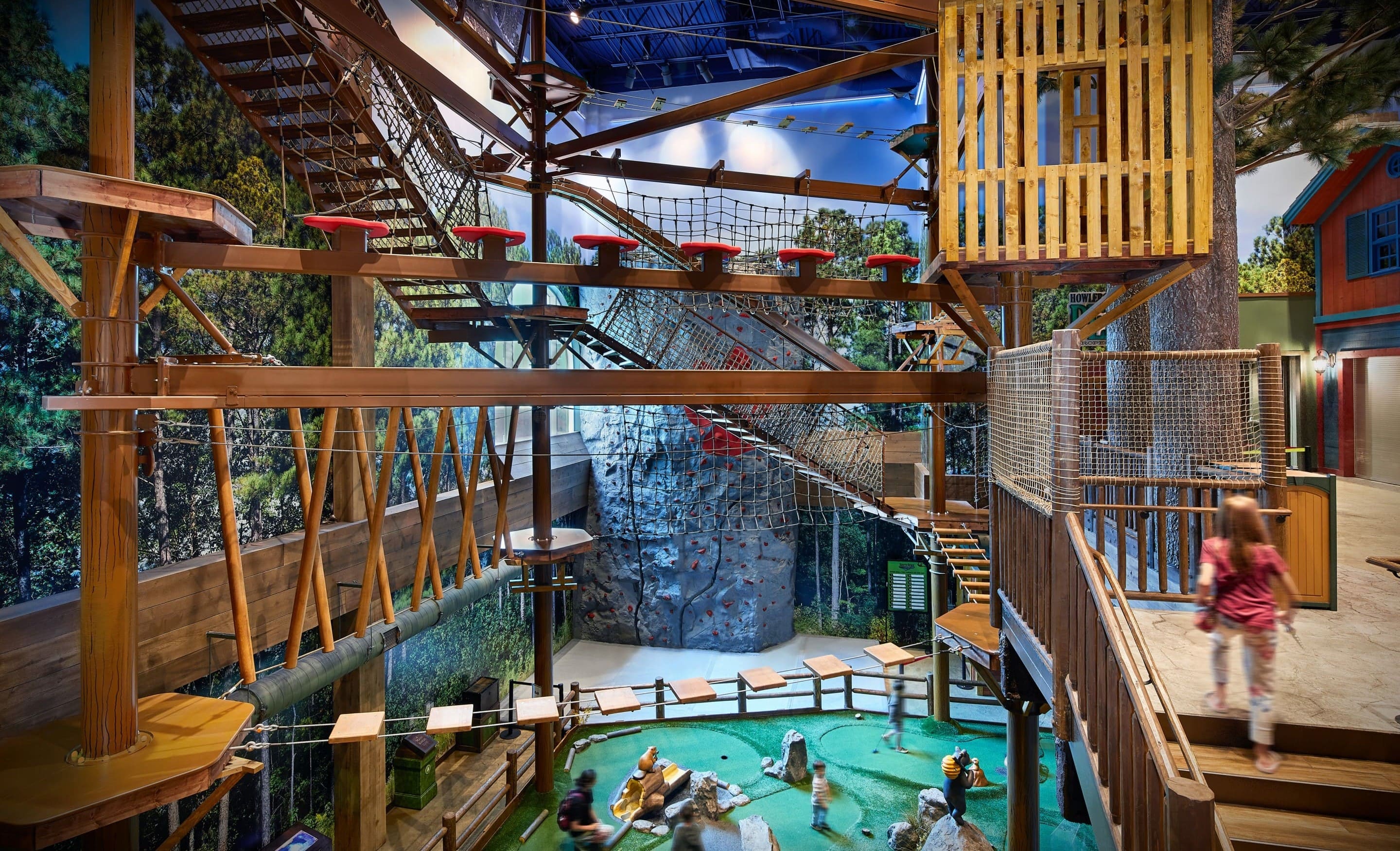 il-indoor-ropes-course-2.jpg
