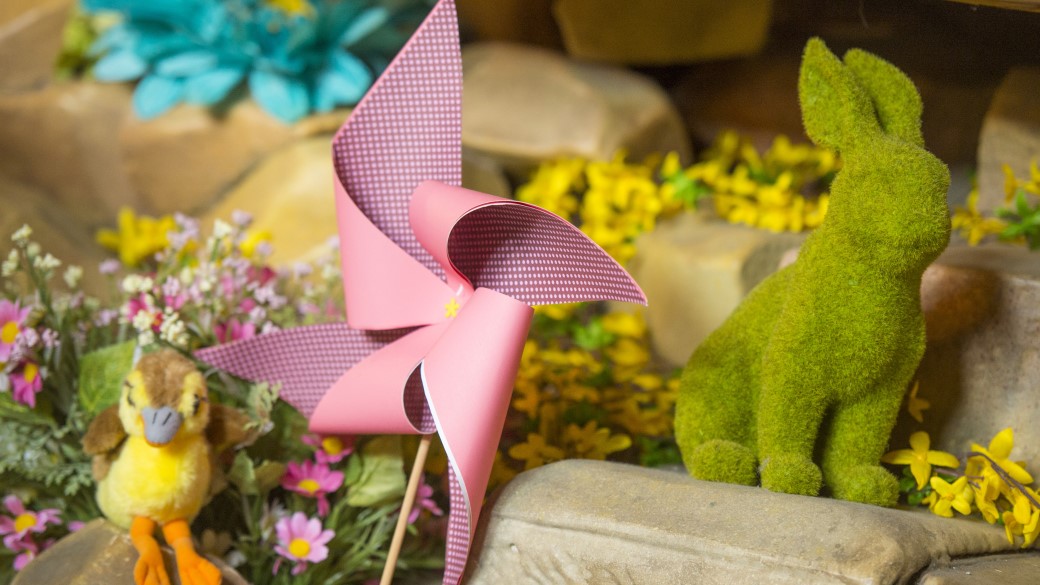 Green easter bunny 