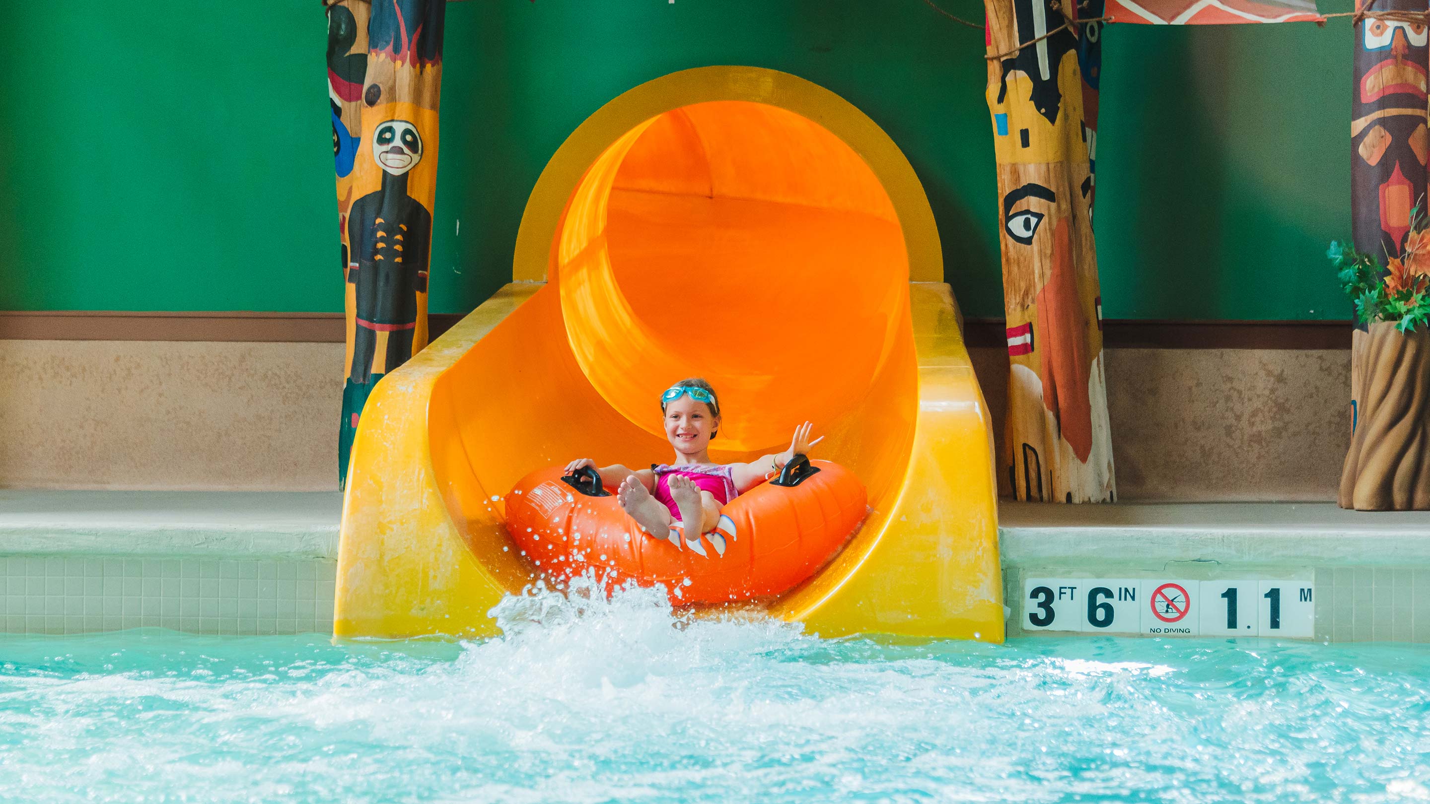 Great Wolf Lodge, Captivate Photo