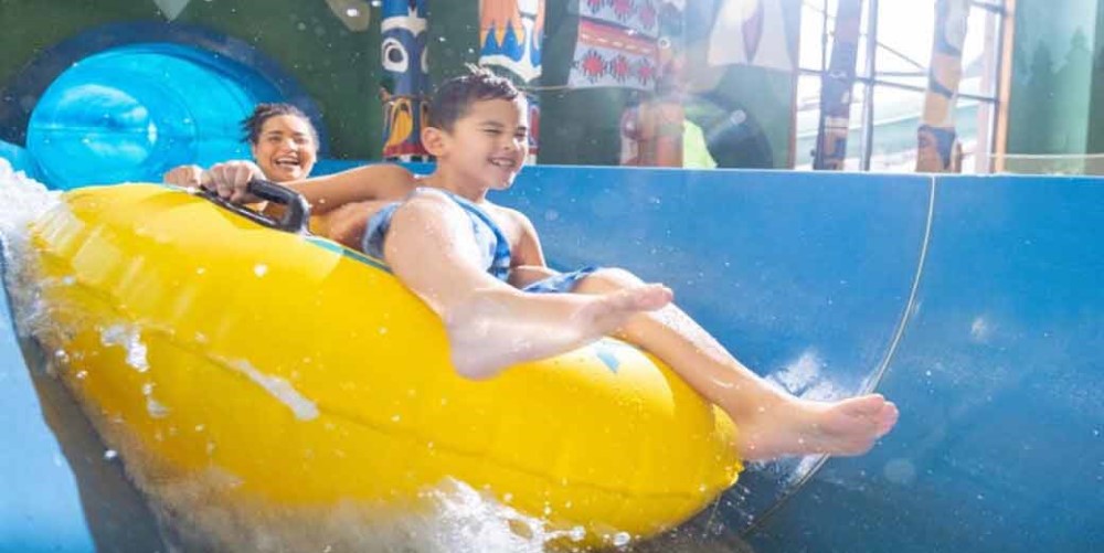 Kids enjoying Bobcat Falls slide in Niagara