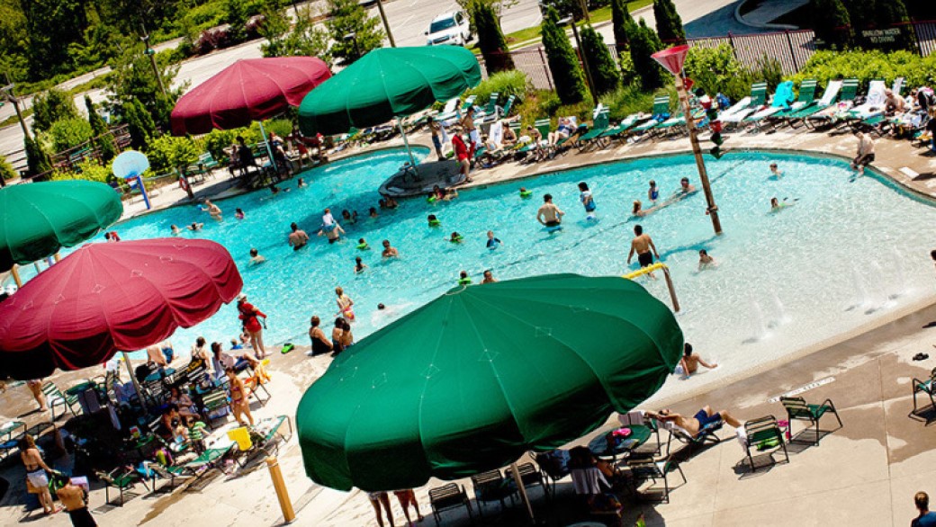 Loon Lagoon Outdoor Pool Niagara Water Parks Great Wolf Lodge
