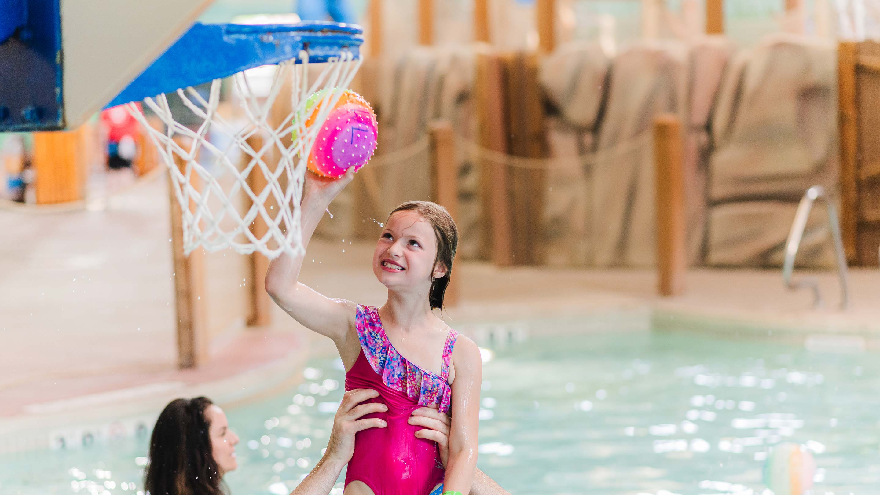 Great Wolf Lodge, Captivate Photo